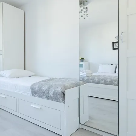 Apartament Dreamhouse Zielona Przystań Północna 18c, Wschodnie *